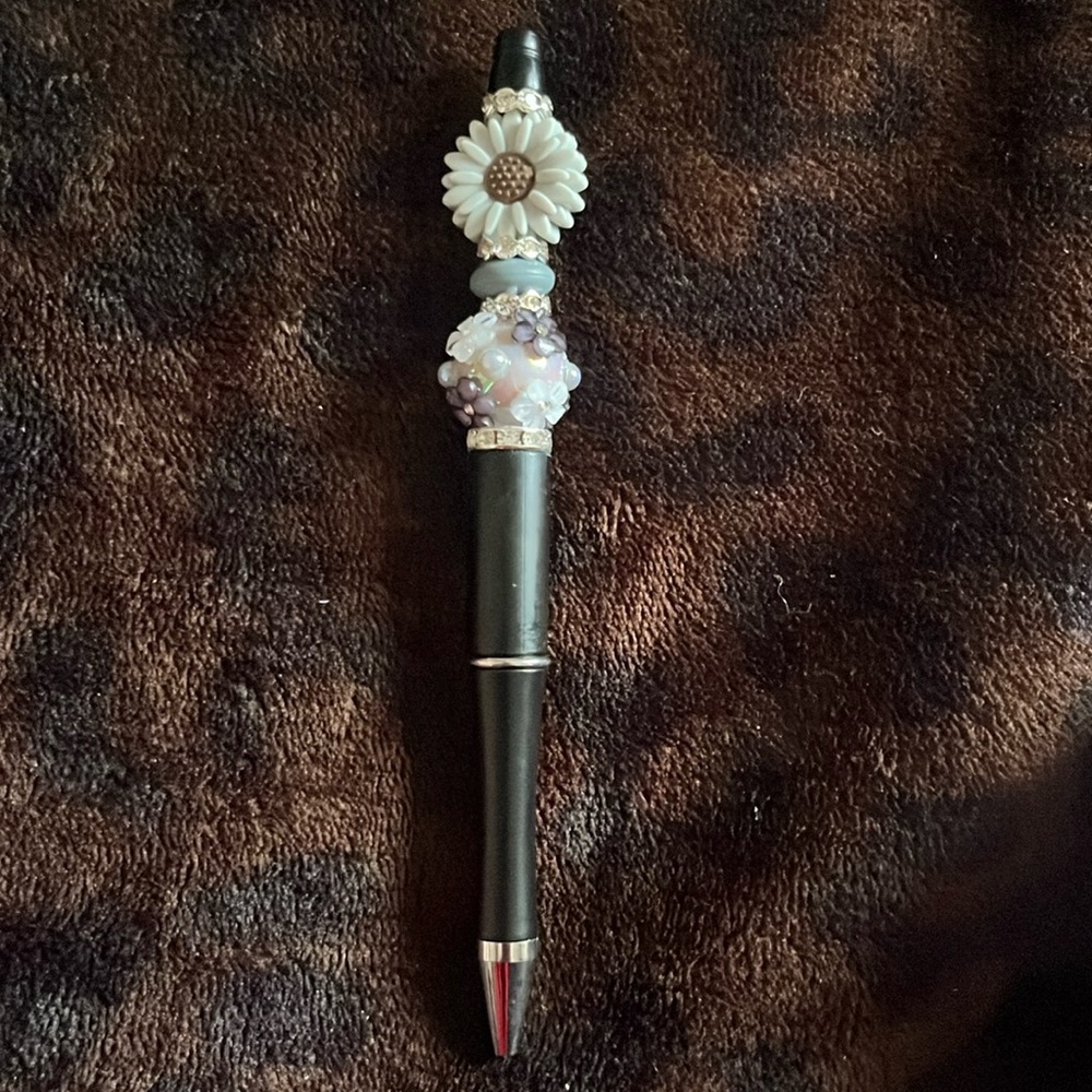 Sunflower beaded pen